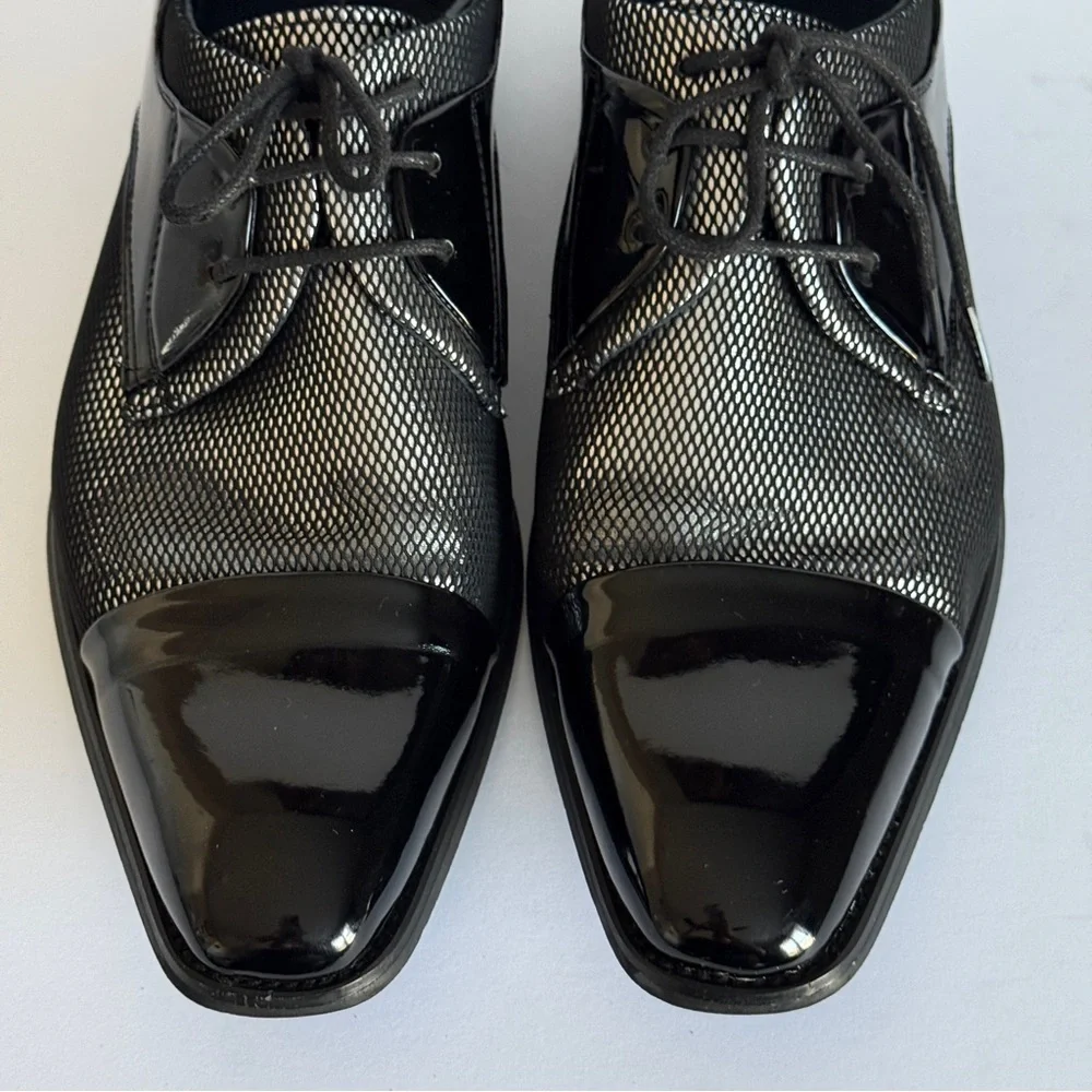 Amali Men’s Silver Fishnet Tuxedo Oxford Dress Shoe Black Patent Cap Toe Size 9. - Picture 5 of 13